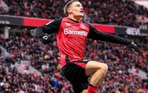 AG体育-关于勒沃库森球员疲劳受伤，教练组寻找替补方案的信息