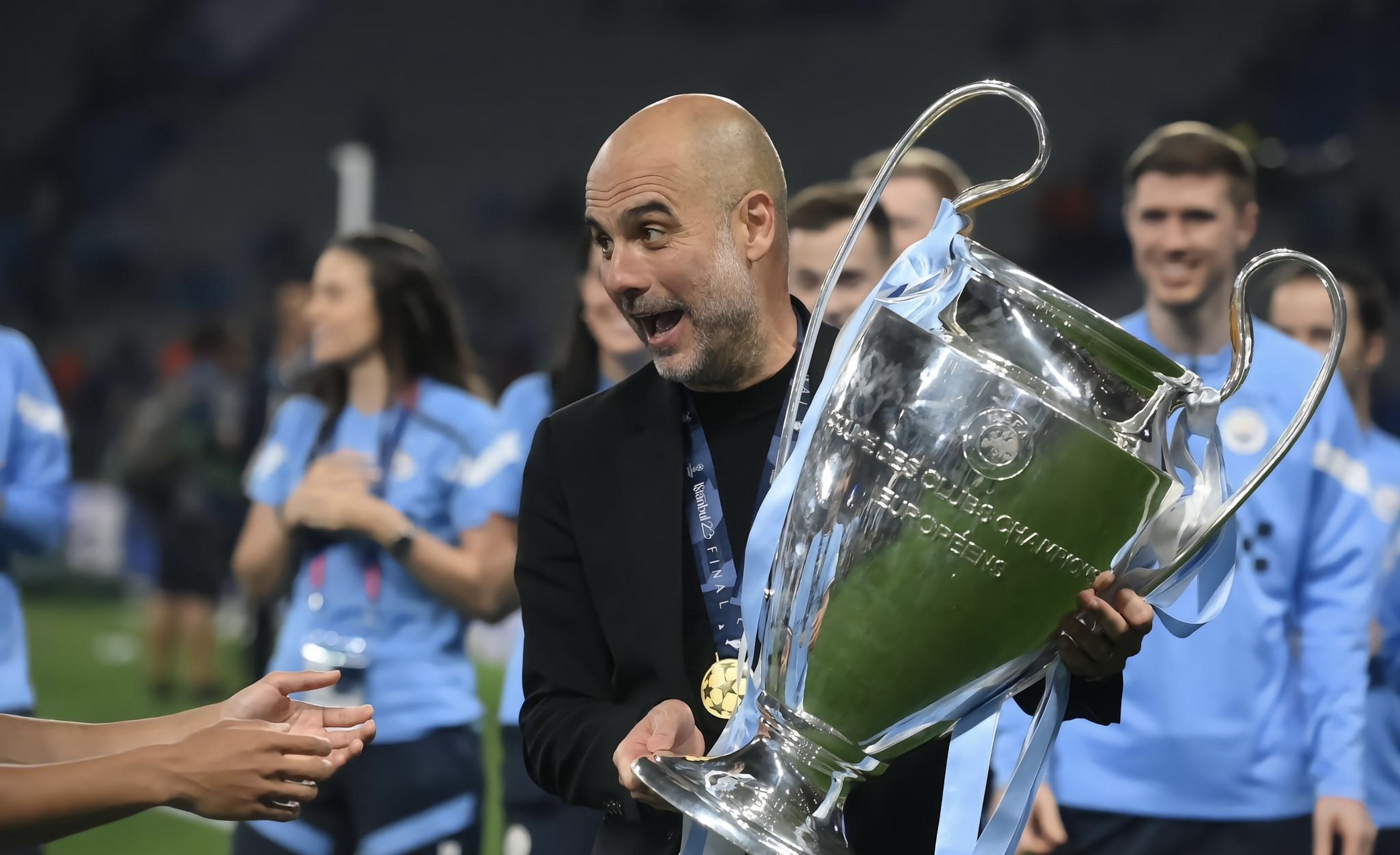 包含曼城力克AC米兰，晋级欧国联四分之一决赛的词条